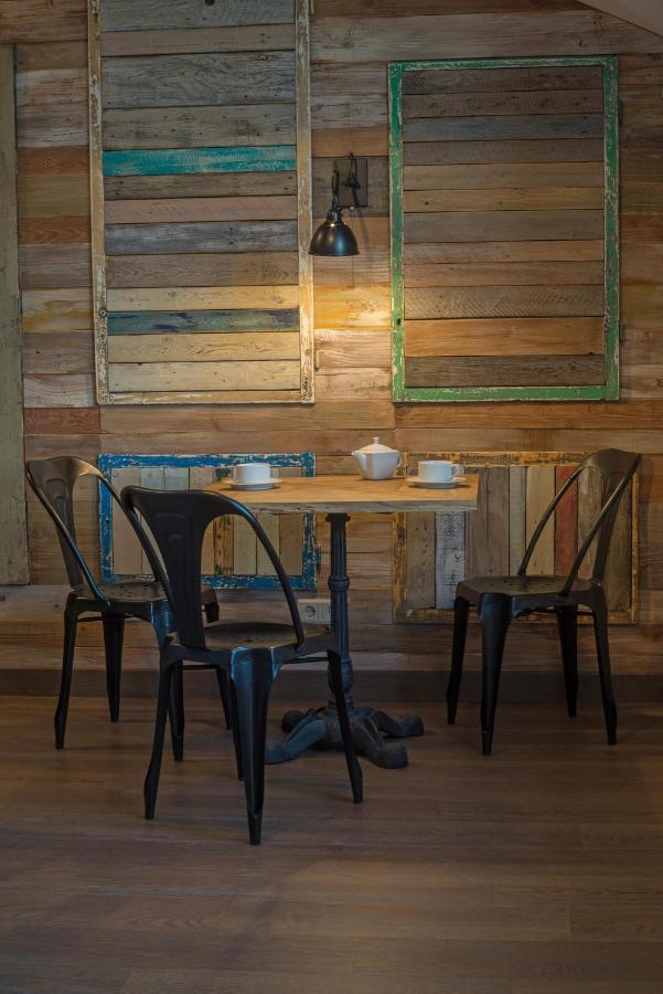 Zentrum Hotel Chişinău Extérieur photo