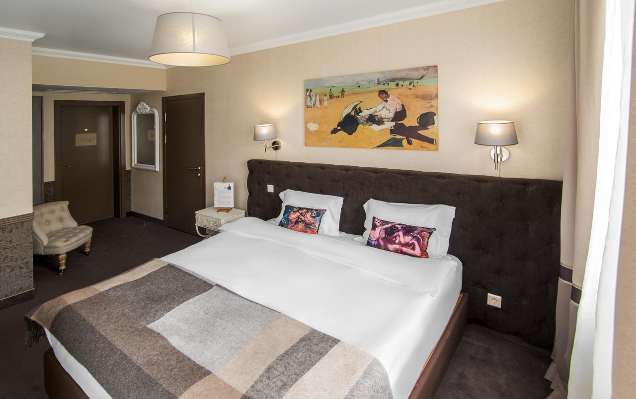 Zentrum Hotel Chişinău Extérieur photo