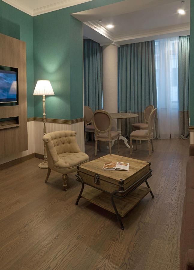 Zentrum Hotel Chişinău Extérieur photo